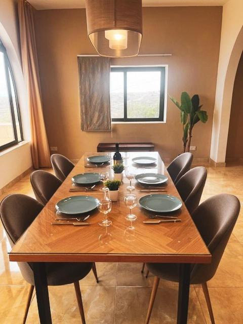Spacious, Bright, Valley & Sea View Maisonette Xagħra Buitenkant foto
