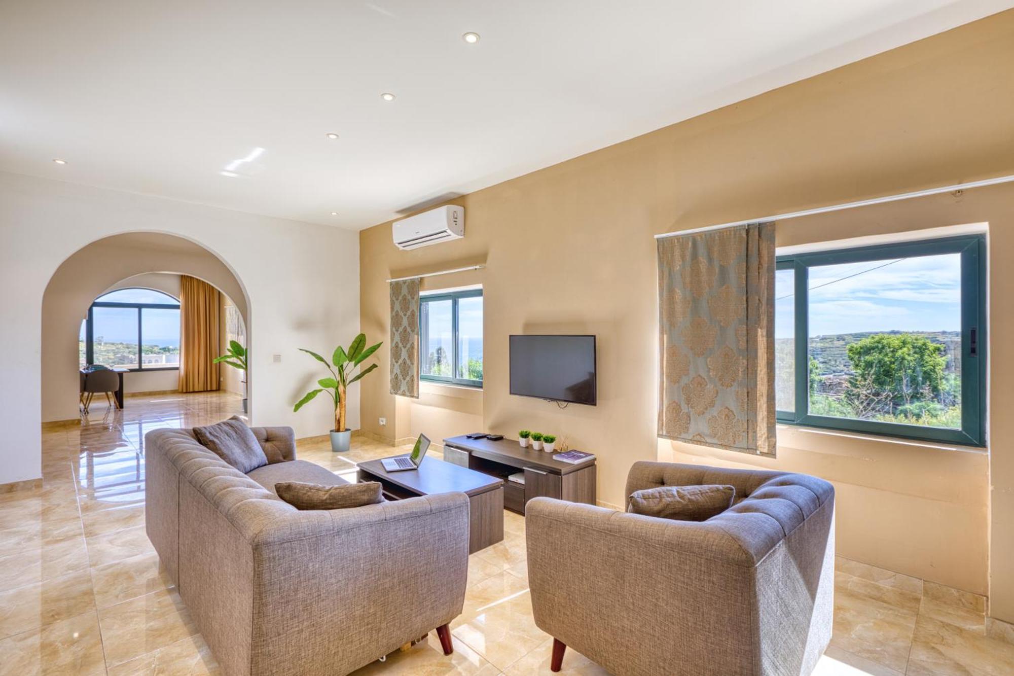 Spacious, Bright, Valley & Sea View Maisonette Xagħra Buitenkant foto