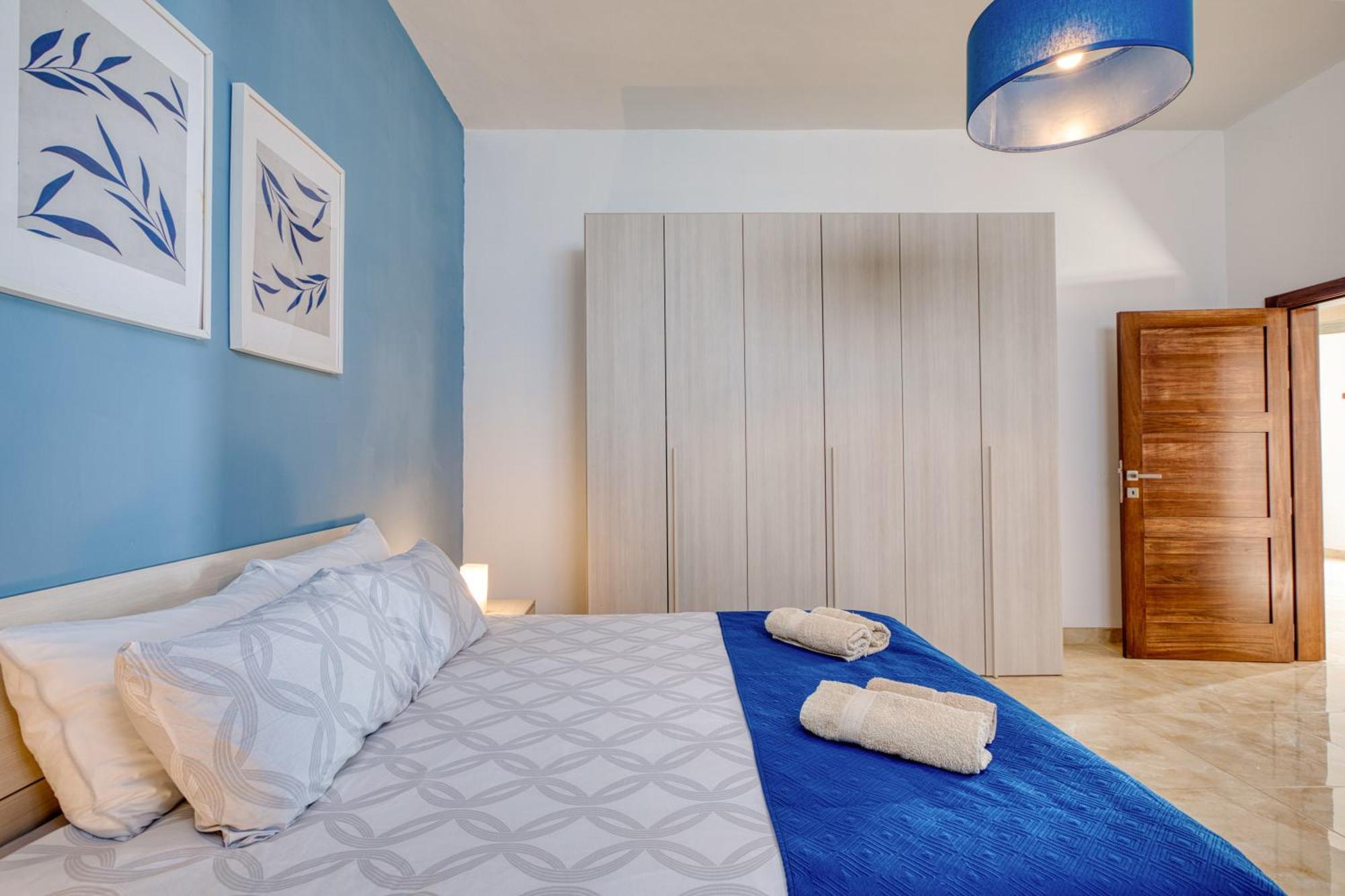 Spacious, Bright, Valley & Sea View Maisonette Xagħra Buitenkant foto
