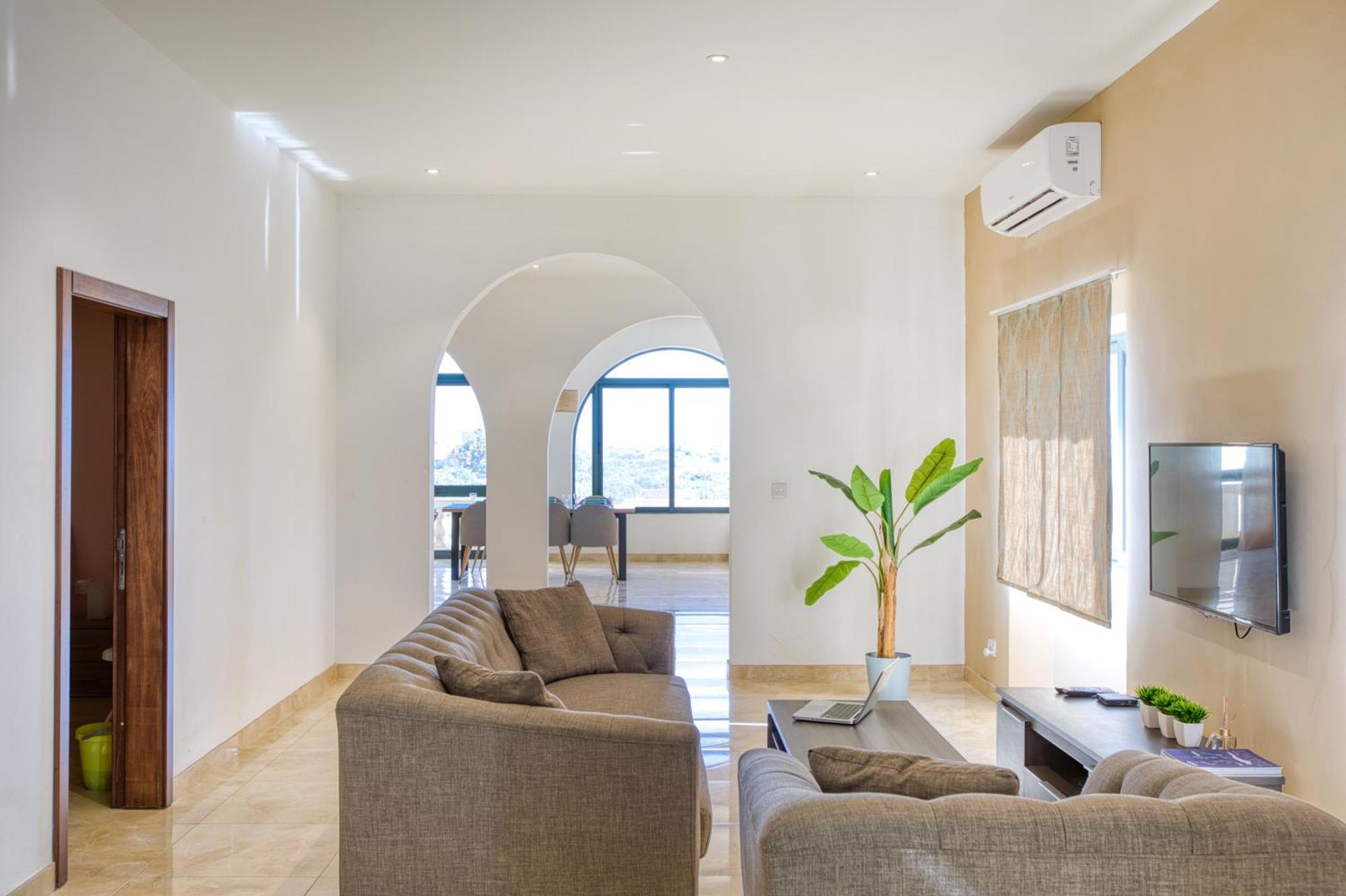 Spacious, Bright, Valley & Sea View Maisonette Xagħra Buitenkant foto