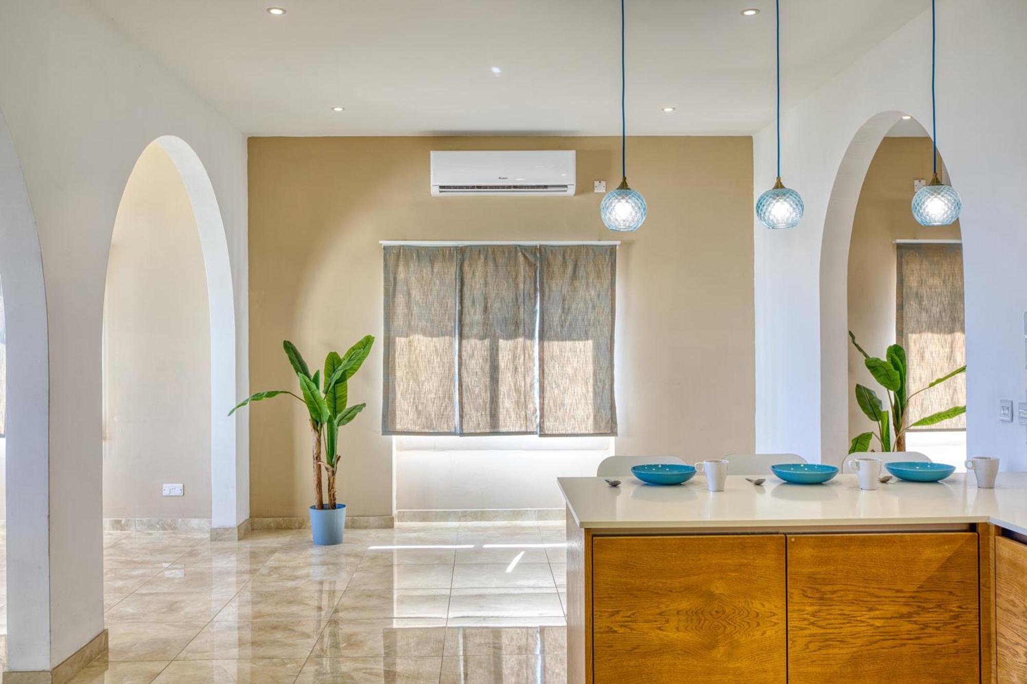 Spacious, Bright, Valley & Sea View Maisonette Xagħra Buitenkant foto